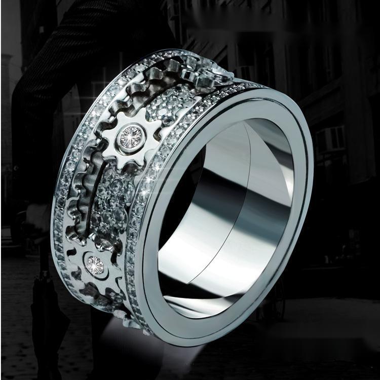 Inlaid stone inlaid with gypsophila diamond gear rotating men and women vibrato the same ring